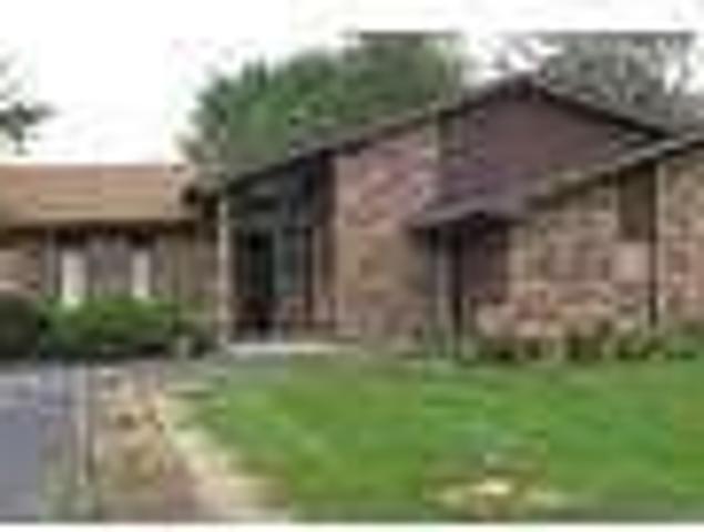 4br/2.5ba Crete IL 60417 $1995/mo to buy