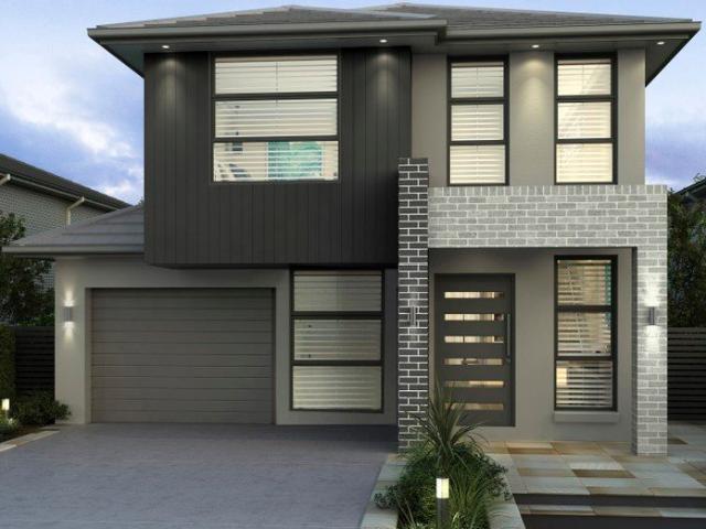 4BR + 3 LIVING PRIME LOCATION
