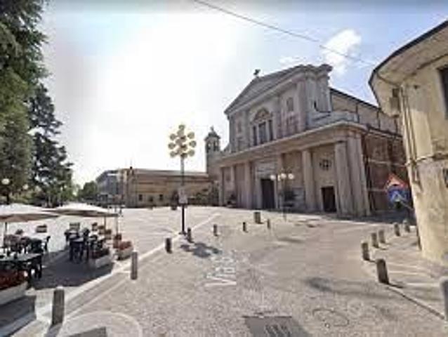 4Locali 108Mq ultimo piano Balcone e posto auto