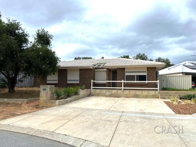 4x1 House in Armadale with Sheds