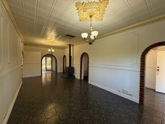 4x2 Family Home
