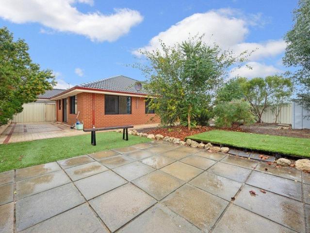 4x2 Family Home