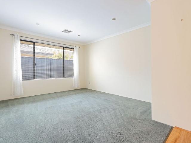 4x2 Family Home in Rivergums