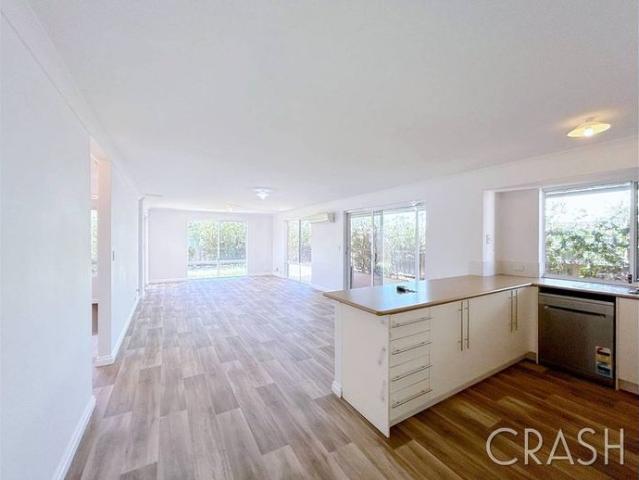 4x2 House in Ellenbrook with Alfresco