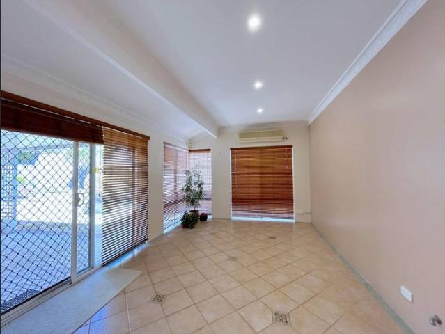 4x2 House in Maylands