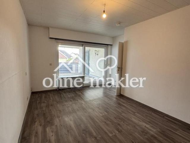 4ZKB Wohlfühlen in zentraler Lage mit großzügiger Terrasse / Loggia