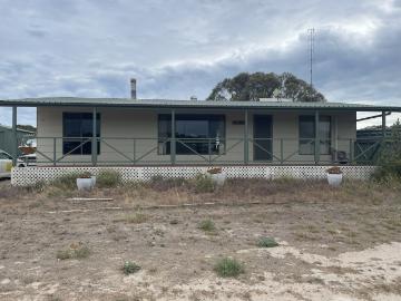 House to rent in Yorke Peninsula - Parking