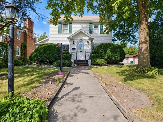 53 172nd St, Hammond, IN 46324