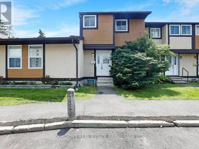 53 3322 Uplands Drive, Ottawa, ON, K1V 9R9 townhouse for sale | Listing ID X13582 | Royal LePage