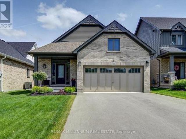 53 Uplands Drive, Grey Highlands, ON, N0C 1H0 house for sale | Listing ID X13724 | Royal LePage