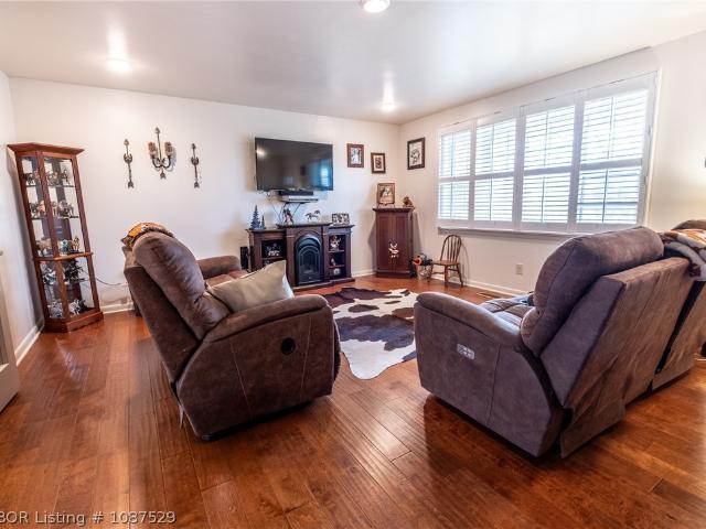 53 W Grove Street