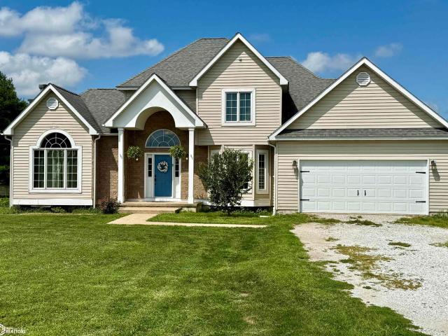 53 Walnut Dr
