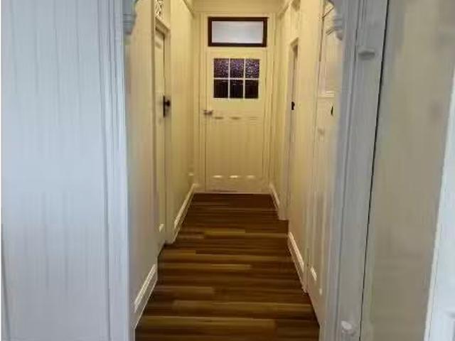 53 Wynnum Road, NORMAN PARK House for rent Listed by For Rent.