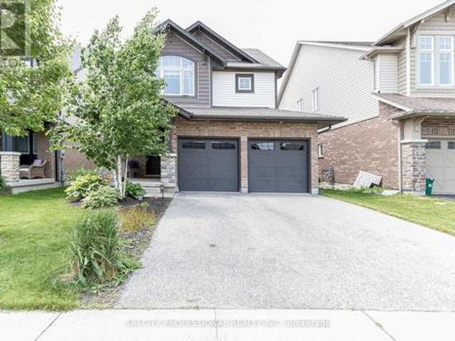 53 Aberdeen Street, Centre Wellington, ON, N1M 0C1 house for sale | Listing ID X13624 | Royal LePage
