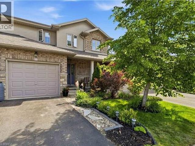 53 Banks Street, Brantford, ON, N3T 0H6 house for sale | Listing ID 40833 | Royal LePage