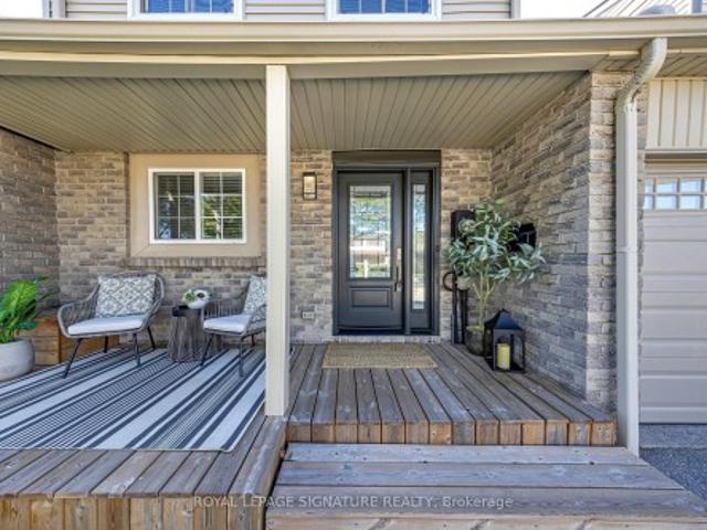 53 Banner Crescent, Ajax, ON, L1S 3S8 house for sale | Listing ID E13594 | Royal LePage