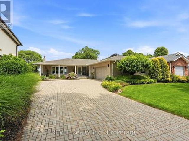 53 Beachview Drive, St. Catharines Lakeshore, ON, L2N 3W4 house for sale | Listing ID X13516 | Royal LePage
