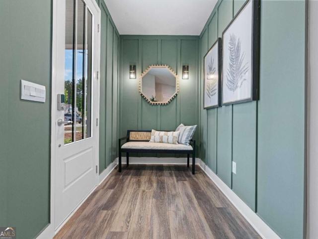 53 Colonial Terrace