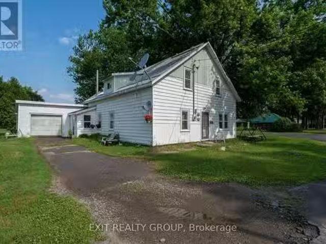 53 Clement Street, Addington Highlands, ON, K0H 1P0 house fo.