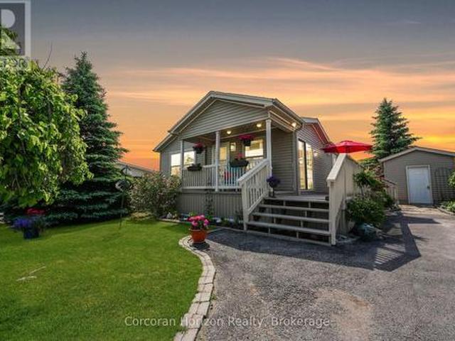 53 Creekside Circle, Kawartha Lakes Verulam, ON, K0M 1L0 house for sale | Listing ID X12782 | Royal LePage
