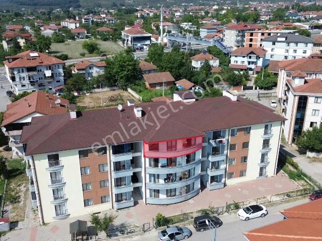 53 şeker Gayrimenkul 2+1 100m² Yeni Mahalle De Eşyalı Daire