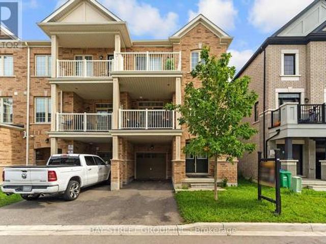 53 Fruitvale Circle, Brampton, ON, L7A 5B9 house for sale | Listing ID W13802 | Royal LePage