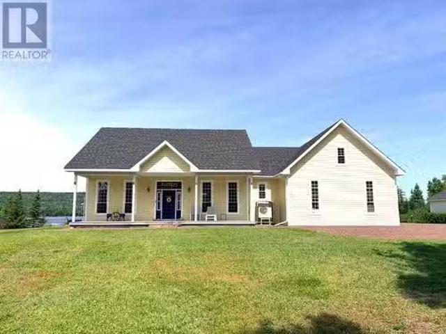 53 H Sandy Point Road, Norris Arm, NL, A0G 3M0 house for sal.