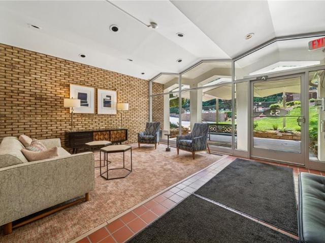 53 Highland Rd, Unit 403404, Bethel Park, PA 15102 | MLS #1710