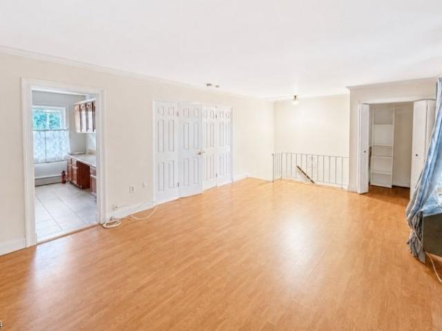 53 Knox Ter Unit 2A, Wayne Twp. Us, nj