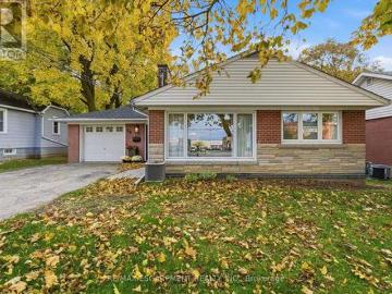 53 Livingston Avenue, Grimsby, ON, L3M 1L3 house for sale | Listing ID X13151 | Royal LePage
