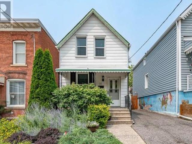 53 Louisa Street, Ottawa, ON, K1R 6Y7 house for sale | Listing ID X13814 | Royal LePage