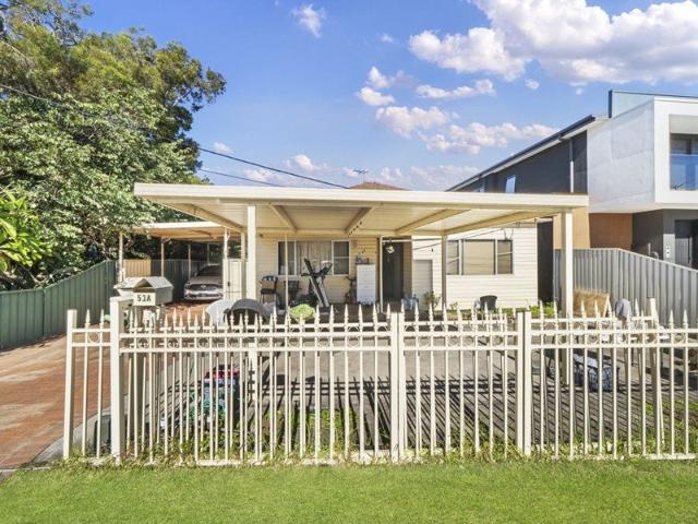 53 Madeline St Fairfield West