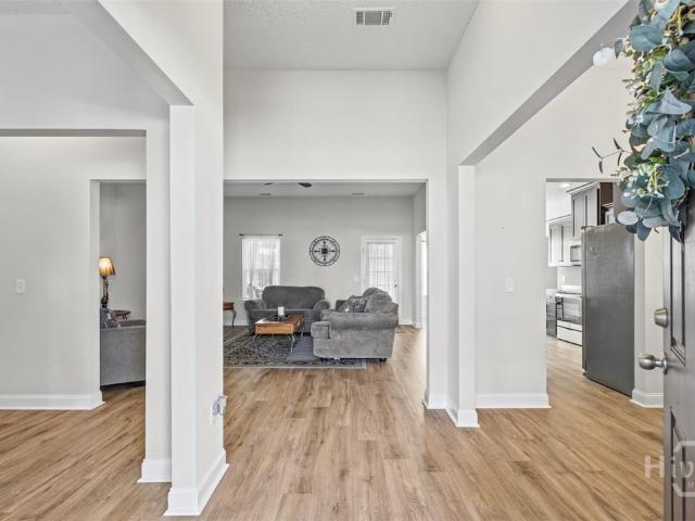 53 Morrison Way SE