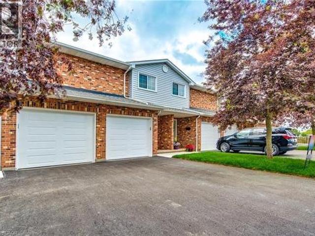 53 Myrtle Avenue, St. Catharines, ON, L2M 5W2 townhouse for sale | Listing ID 40813 | Royal LePage