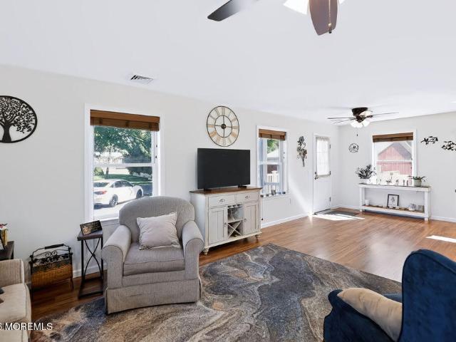 53 N New Prospect Road