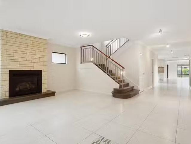53 Ogilvie Road, Mount Pleasant, WA 6153