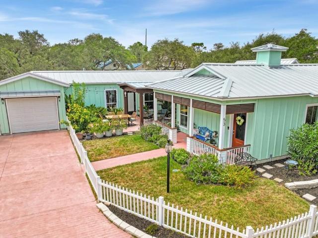 53 Old Cottage Beach Dr, Rockport, TX 78382 | MLS #474913