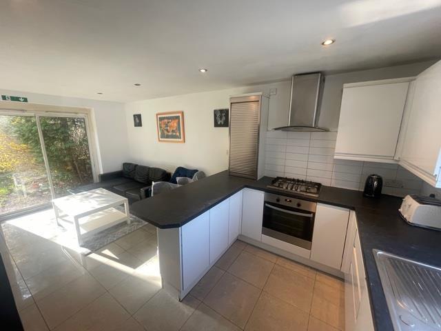 53 Rebecca Drive, Metchley, B29 6TP, United Kingdom | 5 bed townhouse for rent #82294247 | Rentberry