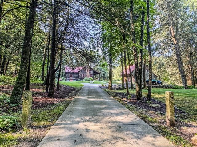 53 S. Schoolhouse Road