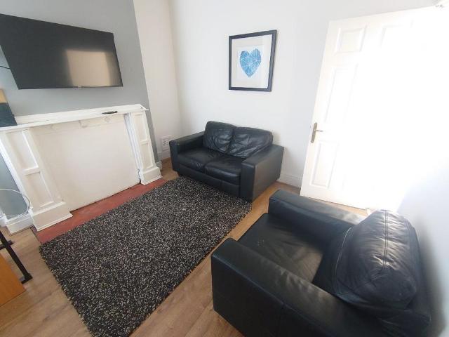 53 Saxony Road, Liverpool, L7 8RH, United Kingdom | 4 bed townhouse for rent #3350891 | Rentberry