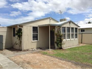 53 South Road, Braybrook