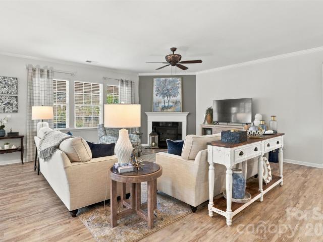 5005 Big Bend Drive