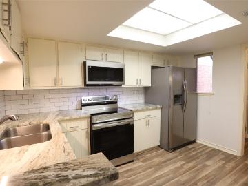 5005 Georgi Ln, Unit 194, Houston, TX 77092 | MLS #92268