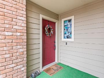 5005 Georgi Ln, Unit 64, Houston, TX 77092 | MLS #32453