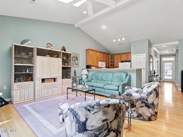 5006 Carleton Drive # Unit 137