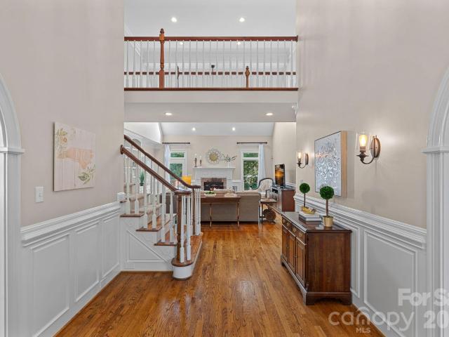 5006 Cranston Court