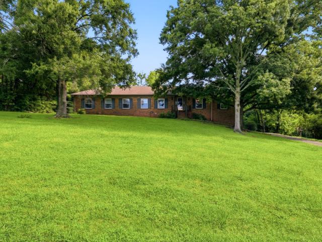 5006 W Concord Rd
