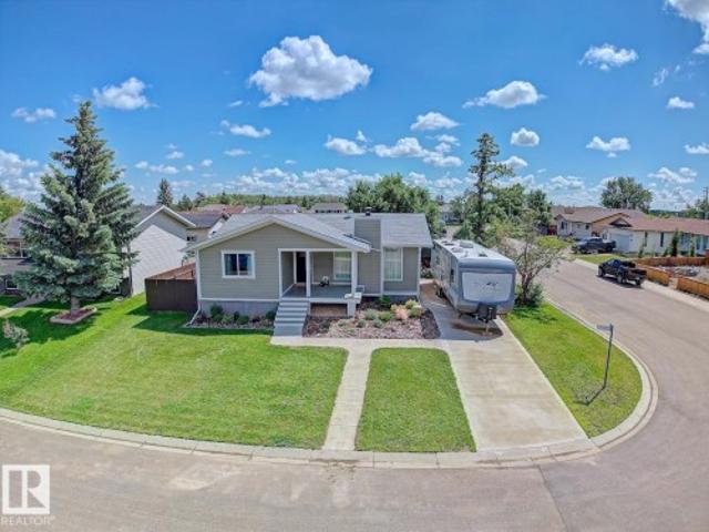 5007 47 Street, Lamont, AB, T0B 2R0 house for sale | Listing ID E4495 | Royal LePage