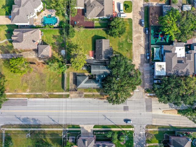 5008 Locust St, Bellaire, TX 77401 | MLS #95938