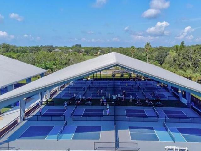 5008 27th Ave W, Bradenton, FL 34209 | MLS #A4690